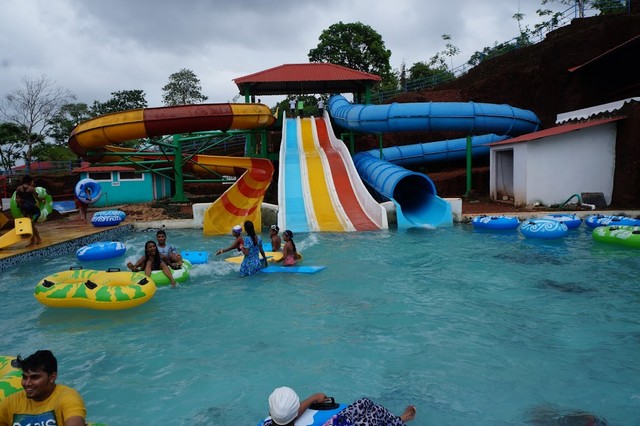 حديقة فروجي لاند المائية في غوا - Froggyland Water Park Goa