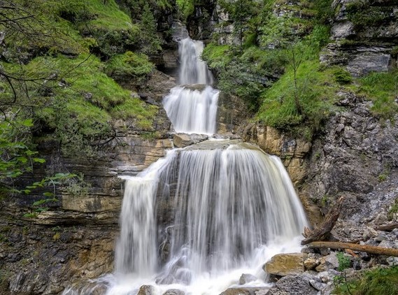 شلالات قارمش - Garmisch Waterfall