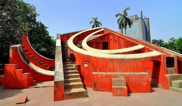 famous landmarks in New Delhi - landmark in new delhi
