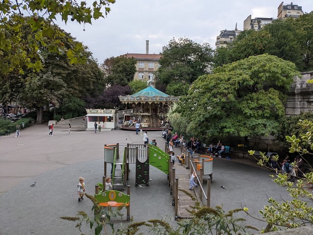 best squares in Paris