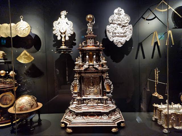 قلعة شتوتغارت القديمة - Old Castle Stuttgart