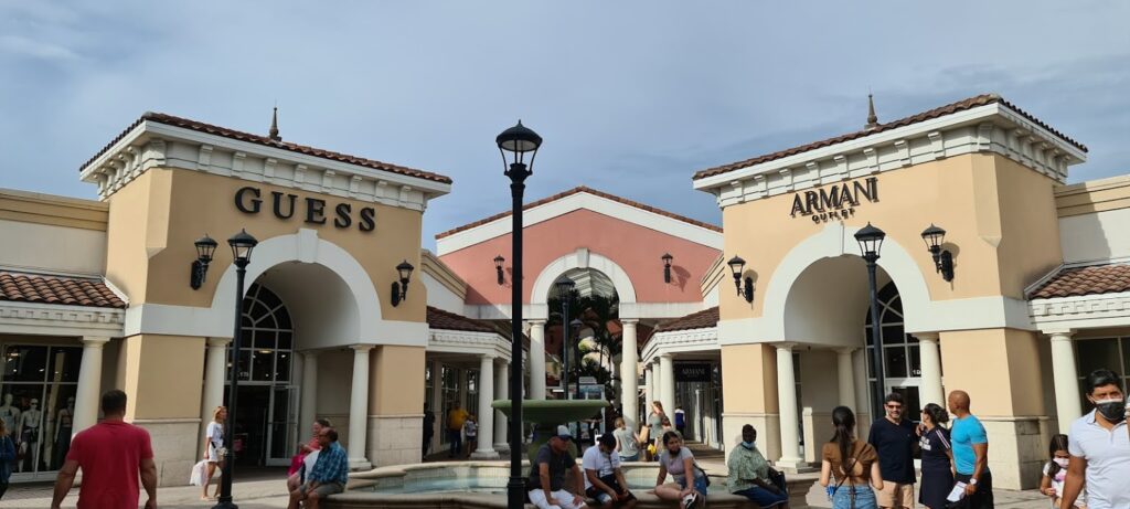 Orlando Outlet Marketplace