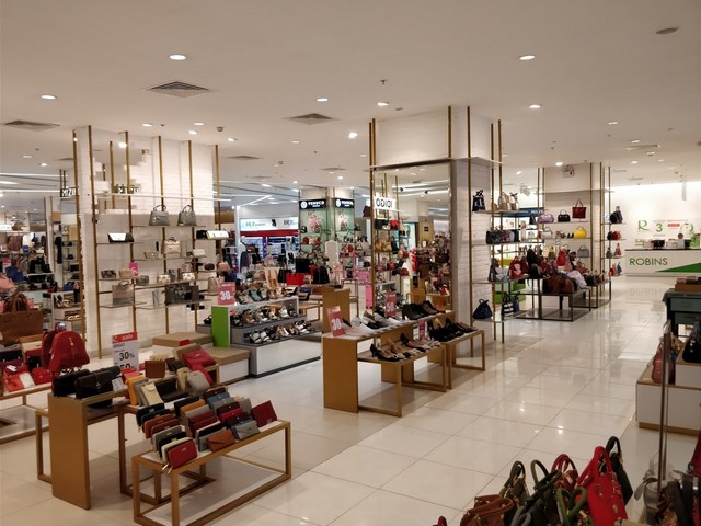 Vincom Royal City Mall

