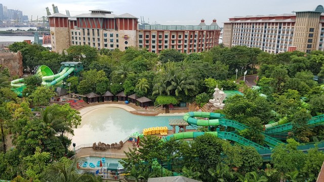 attractions in Sentosa for families
