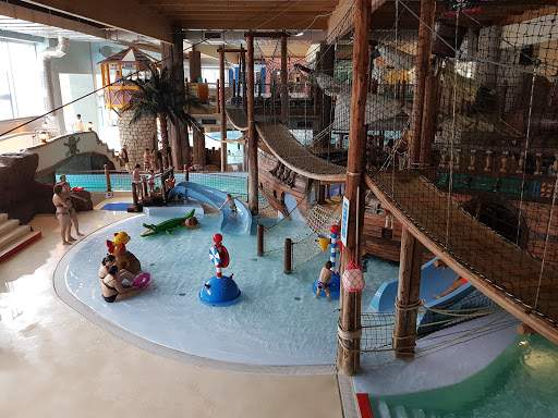 Aqua Park Montreux - اكوا بارك مونترو