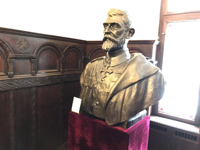 متحف كوتروسيني الوطني بوخارست - Cotroceni National Museum Bucharest