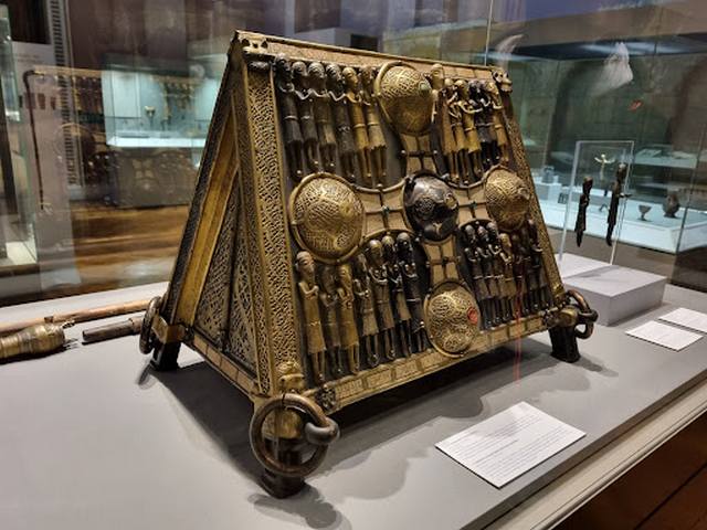 المتحف الوطنى الايرلندى - National Museum of Ireland Archaeology