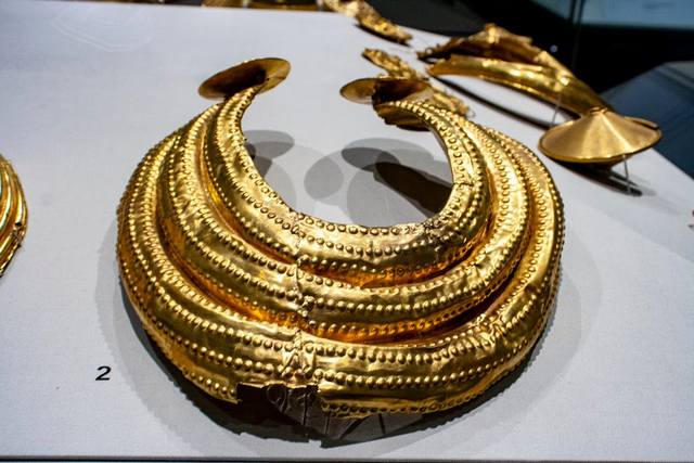 المتحف الوطنى الايرلندى دبلن - National Museum of Ireland Archaeology