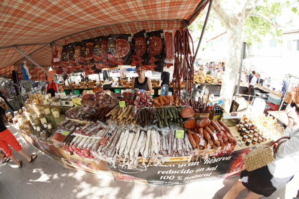 سوق سانتا ماريا