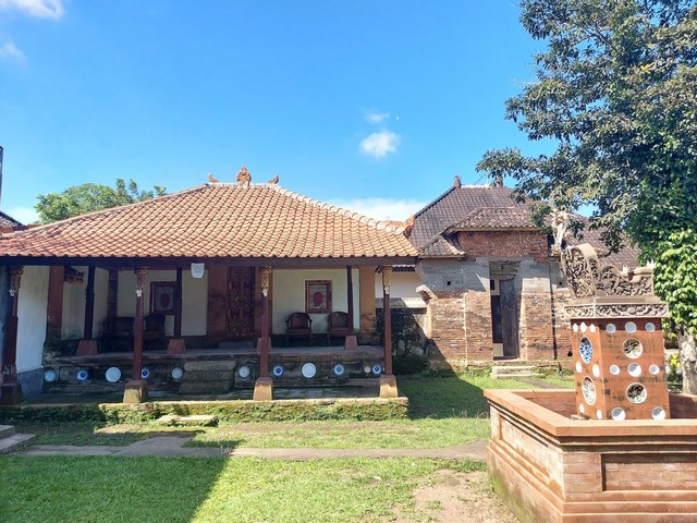 قصر تابانان انوم بالي - Tabanan Anom Palace