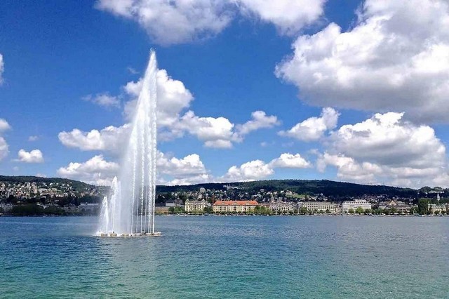 بحيرة زيورخ - Zurich Lake