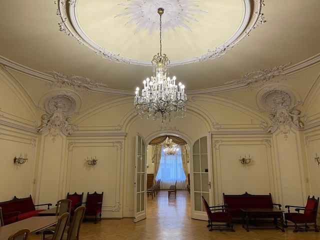 قصر الدانوب بودابست - Danube Palace