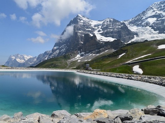 Eiger Mountain Interlaken - جبل ايغير في انترلاكن