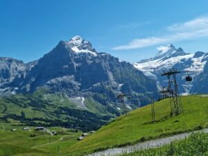 جبل فيرست انترلاكن - Grindelwald First