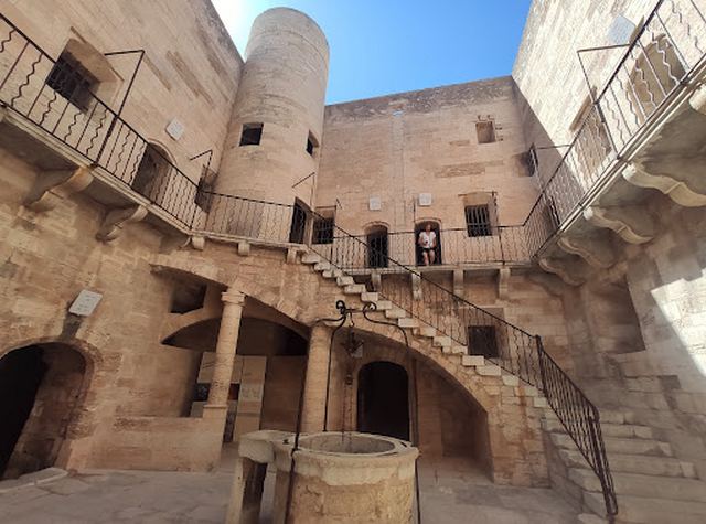 Marseille Castle - قلعة مرسيليا
