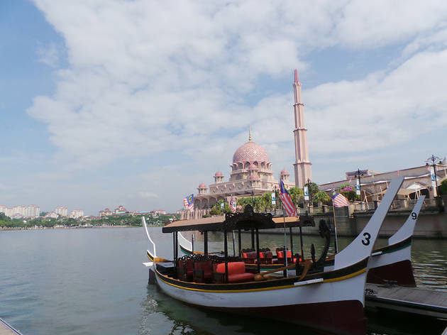 Putrajaya Lake Selangor