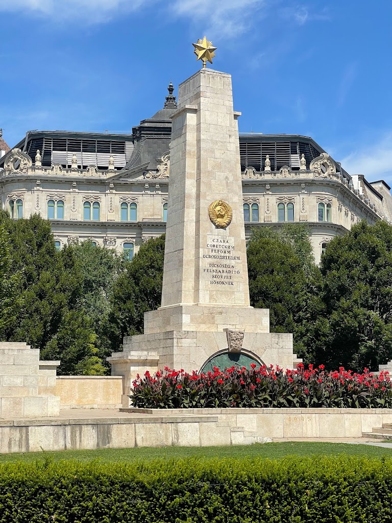 النصب التذكاري للحرب السوفيتية بودابست - Budapest sights - sights of budapest - budapest sights to see