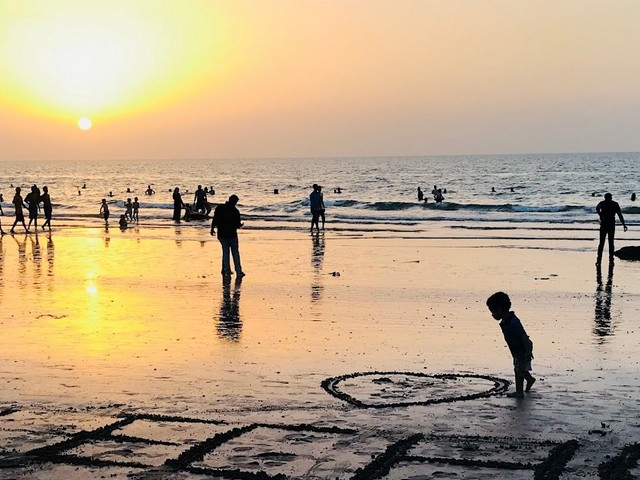شاطئ القواسم في رأس الخيمة - Al Qawasim Beach