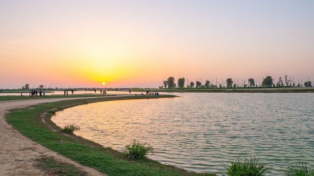البحيرات في دبي السياحة في دبي