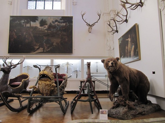 متحف صيد الأسماك الألماني في ميونخ - German Hunting and Fishing Museum Munich