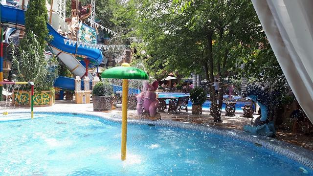 ملاهي صني سيتي المائية في طشقند - Sunny City Water Park Tashkent