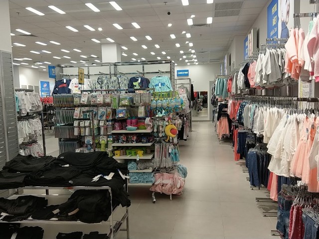 مول كولوسيوم بوخارست - Colosseum Mall