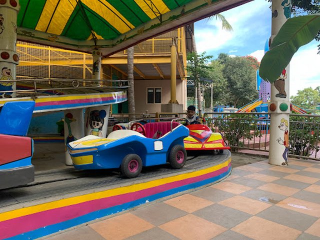 ملاهي ووتروورلد المائية بنجلور - Funworld water park Bengaluru
