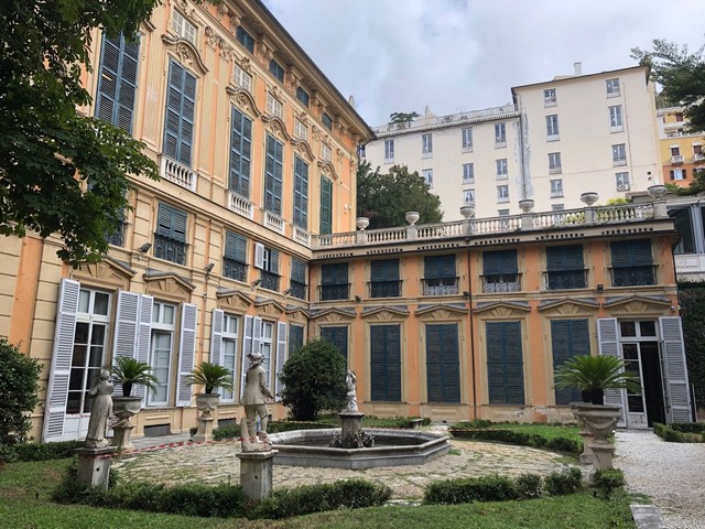 Genoa museums
