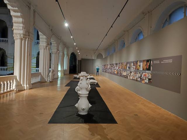 متحف بودابست للفنون التطبيقية - Museum of Applied Arts Budapest