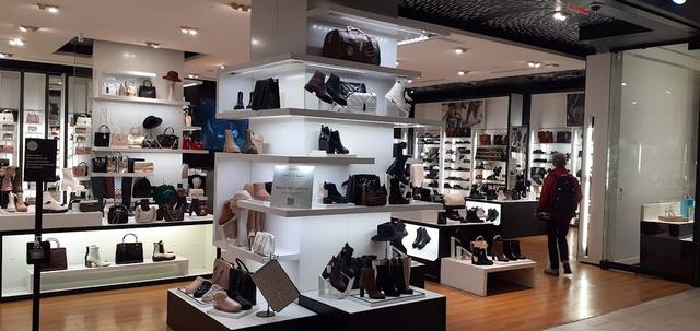 ايتون سنتر مول - Centre Eaton Montreal