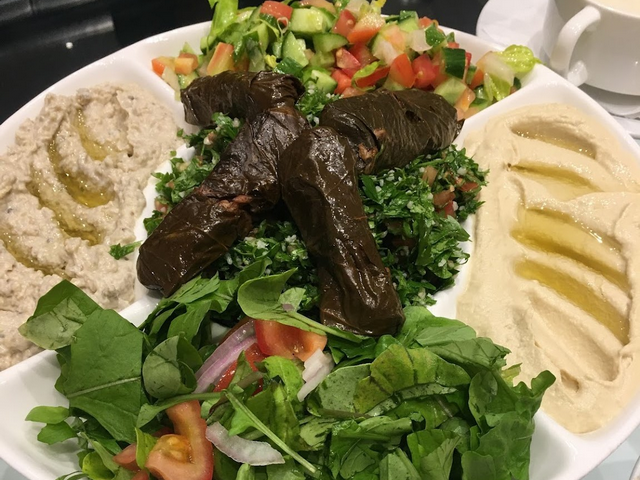 مطعم سينيز في بريدة