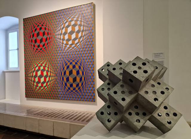 متحف فيكتور فازاريلي بودابست - Vasarely Museum Budapest