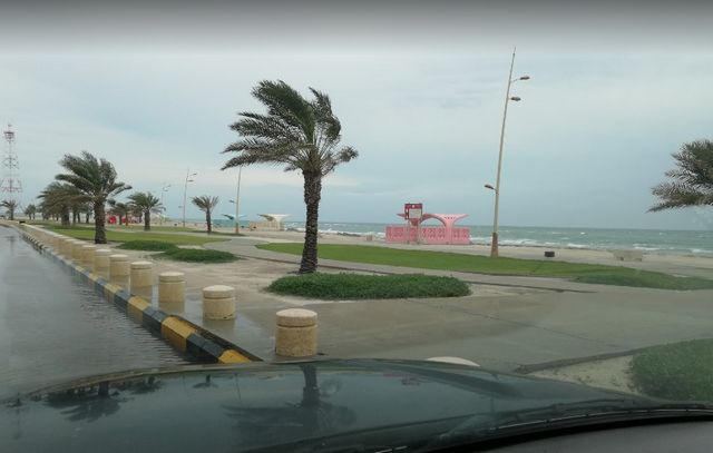 شاطئ الخفجي