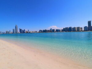 شاطئ البطين ابوظبي - Batheen Beach Abu Dhabi - things to do in Abu Dhabi for free