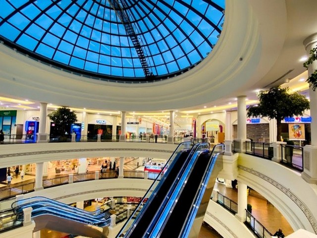 shopping malls in Abu Dhabi