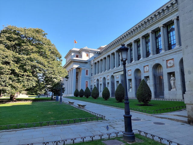 popular things to do in Madrid