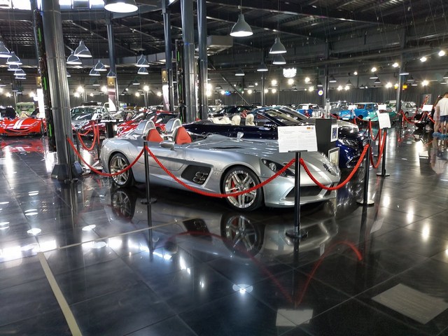 Tiriac Auto Museum in Bucharest - متحف السيارات تيرياك في بوخارست