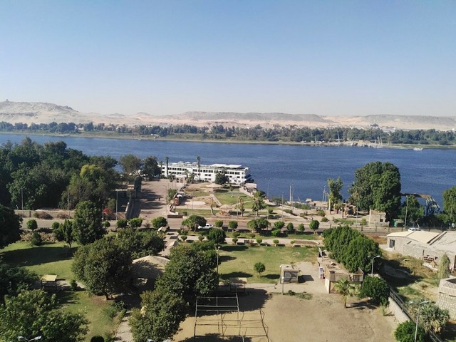 حدائق أسوان