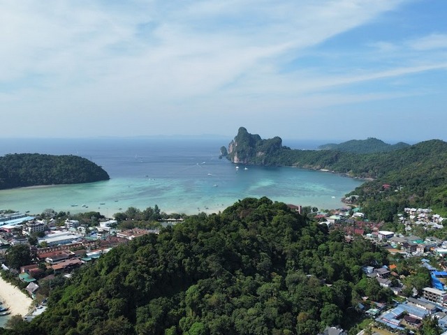 Phi Le Lagoon Beach Krabi