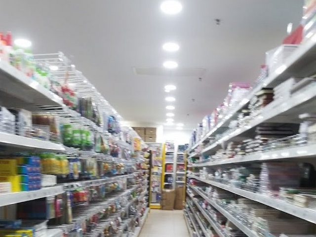 فيرست أفينيو مول في بينانج