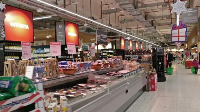 Aura Mall Rome