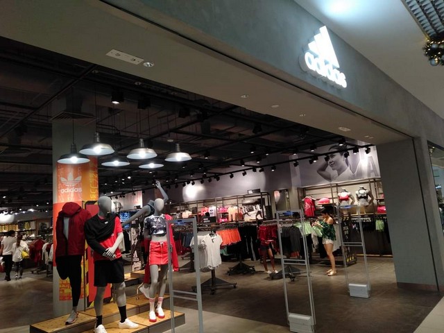 مول سيتي سكوير في سنغافورة - City Square Mall