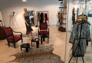 مول إيوكس فيفز جنيف _ Eaux Vives Shopping Center Geneva