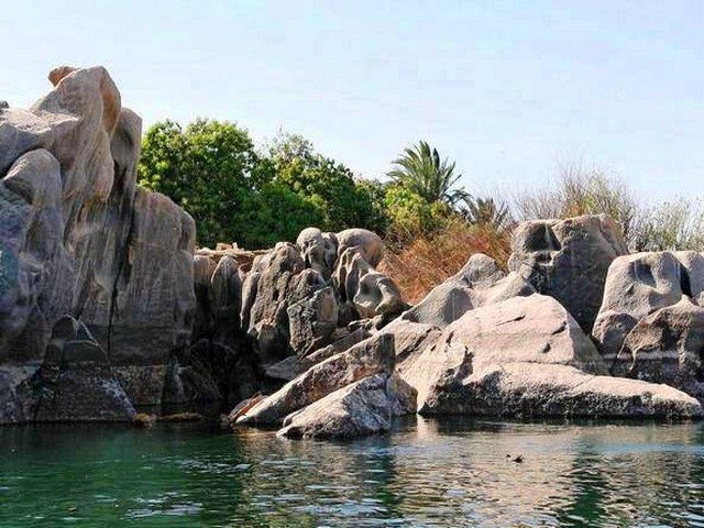 جزيرة الفنتين اسوان