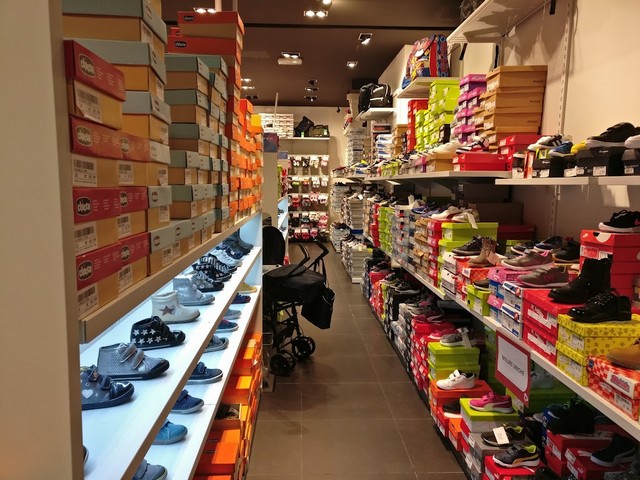 best-8-things-to-do-in-fiumara-shopping-center-genoa