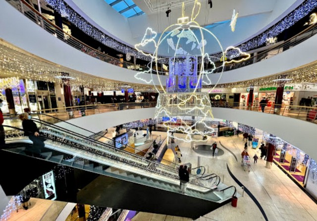 shopping malls in Geneva Switzerland