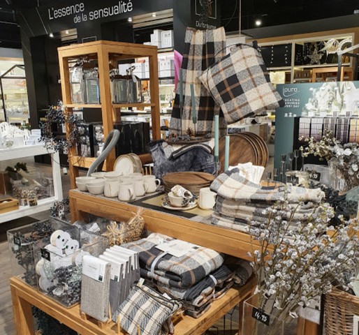 مول لابرايل _ La Praille Mall Geneva