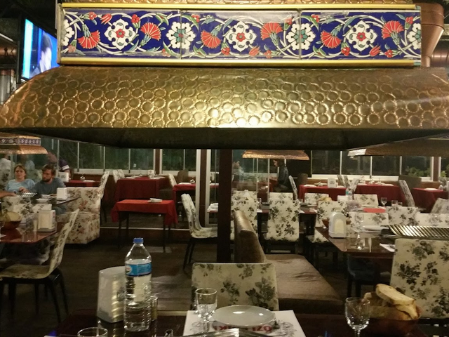 مطعم نيلوفر دوجا بورصة