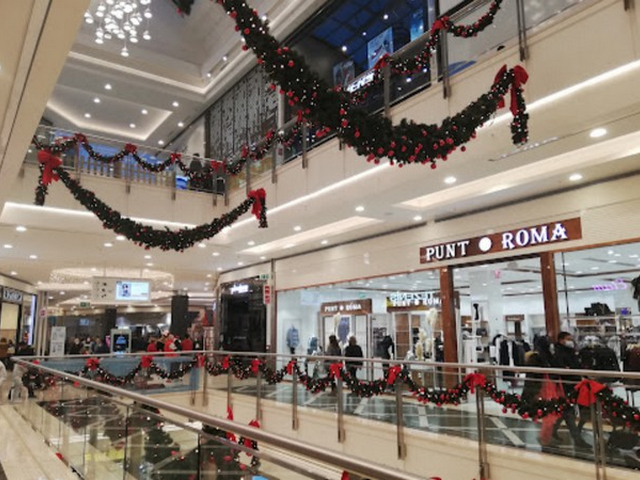 Plaza Rio 2 Shopping Center Madrid