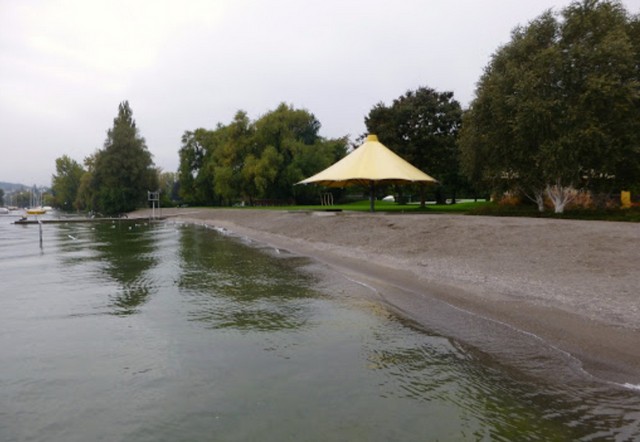 شاطئ ستراندباد ميثينكواي زيورخ _ Strandbad Mythenquai
